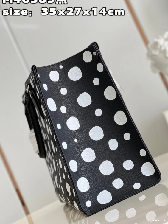LOUIS VUITTON MM ONTHEGO 0717